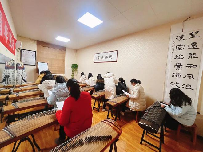 三亿体育.(中国)官方网站2024收官之作·孝感青年夜校开课啦！(图3)